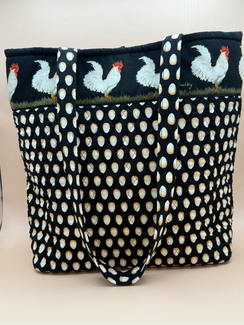 NWT Vera Bradley Fowl Play Quilted Tote Bag Rooster Chicken Egg Retired Print - Picture 2 of 9
